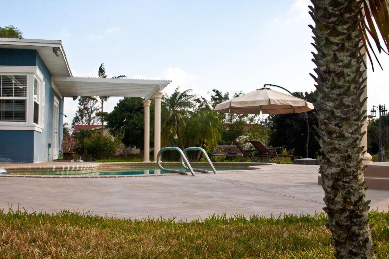 Homestay Weston Ranches Southwest Ranches Екстериор снимка